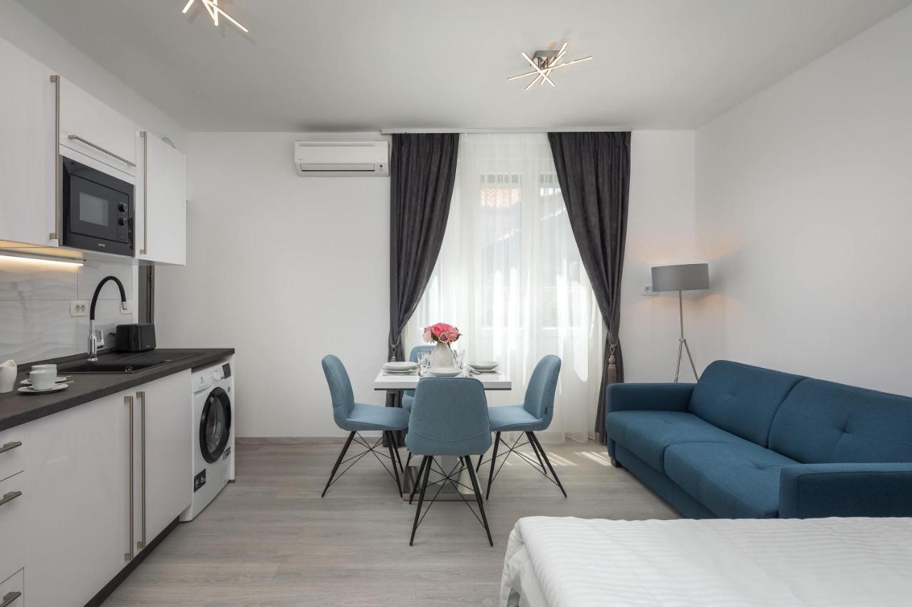 Casa de hóspedes Luxury & Seven 3*