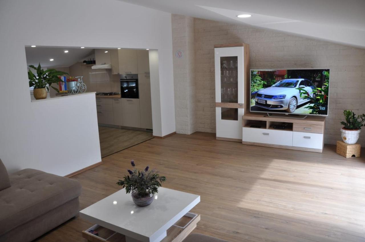 Apartamento Doni *