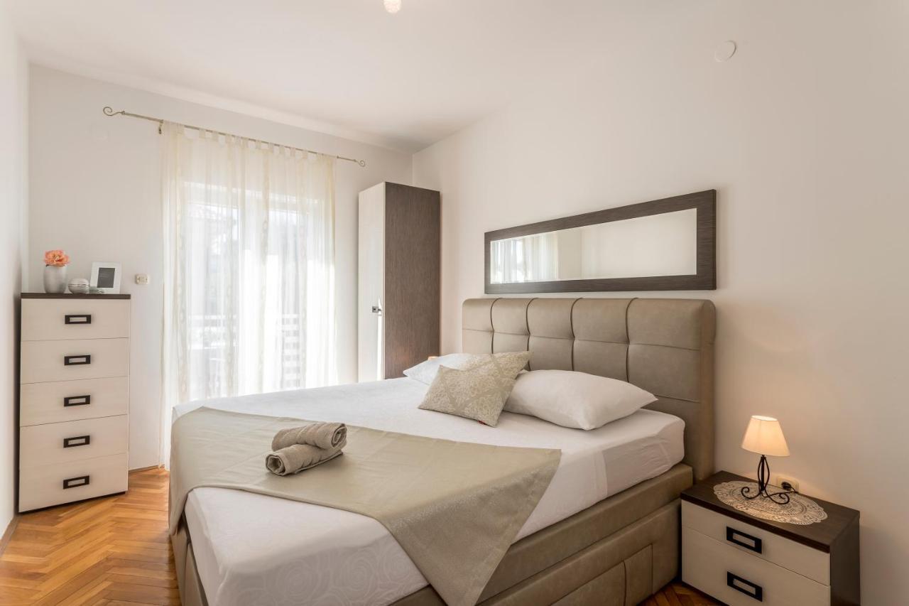 Apartamento Luxury Apartment Karla