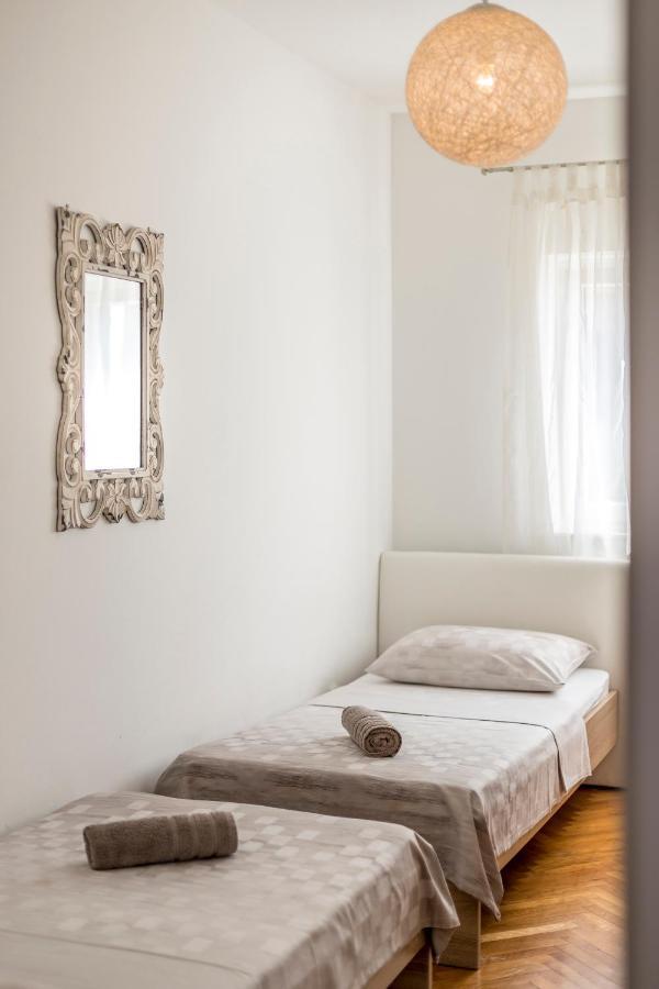 Luxury Apartment Karla Apartamento