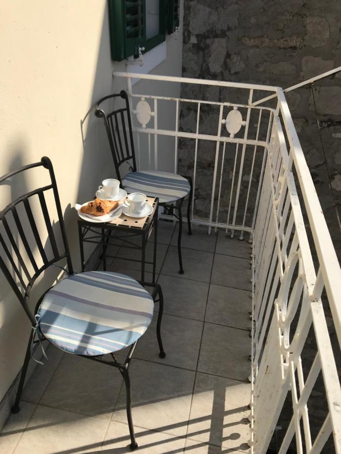 Apartamento Old Town With Private Indoor Garage Parking
