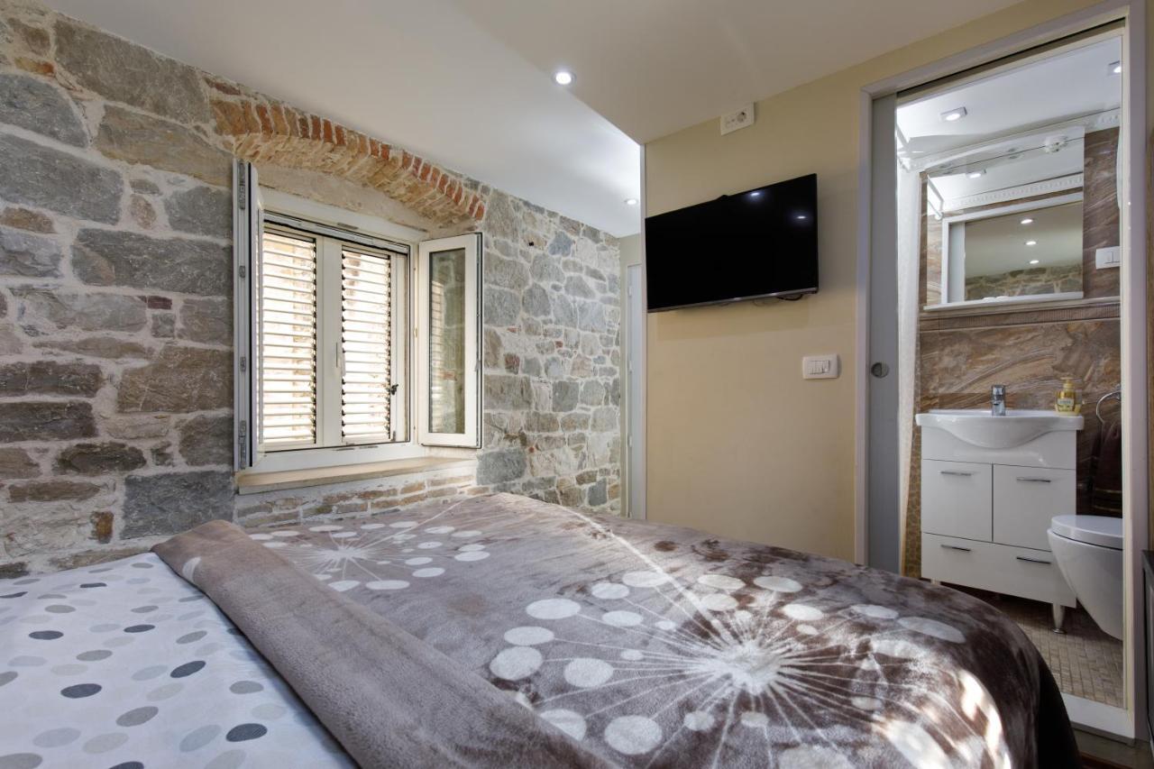 Gostinjska kuća Luxury And Authentic Studio In Split Old Town Split