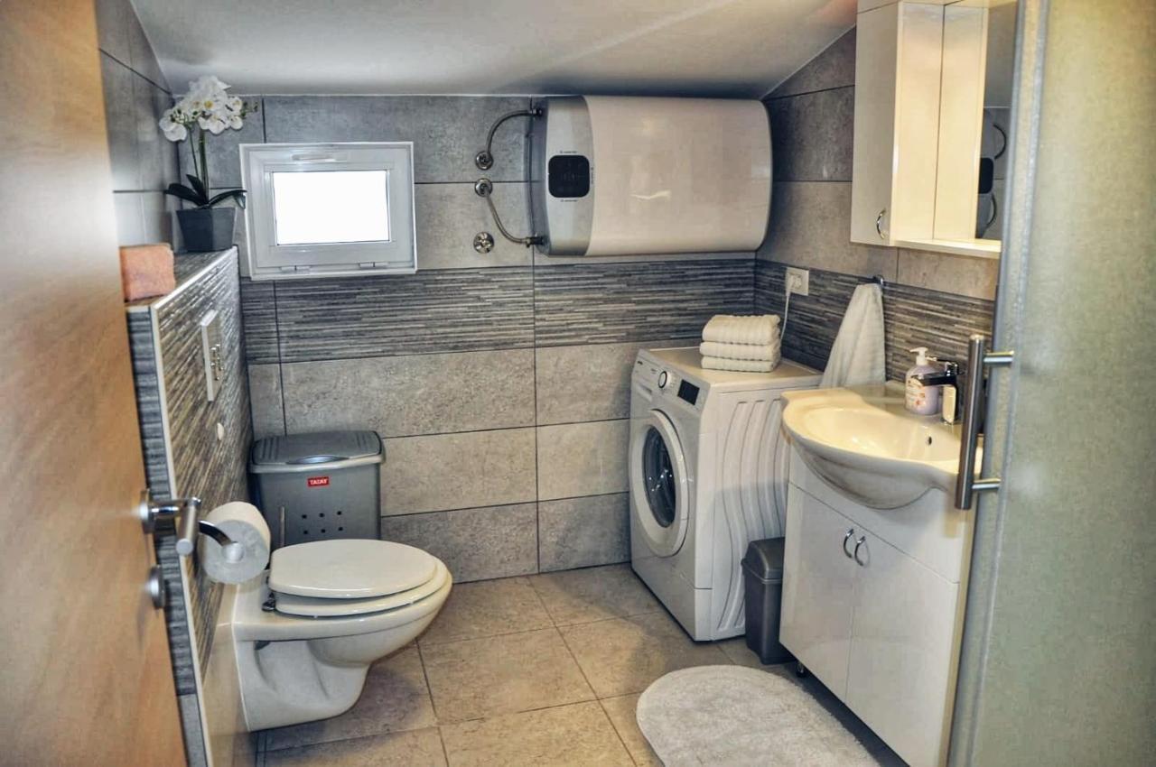 Apartment Doni *