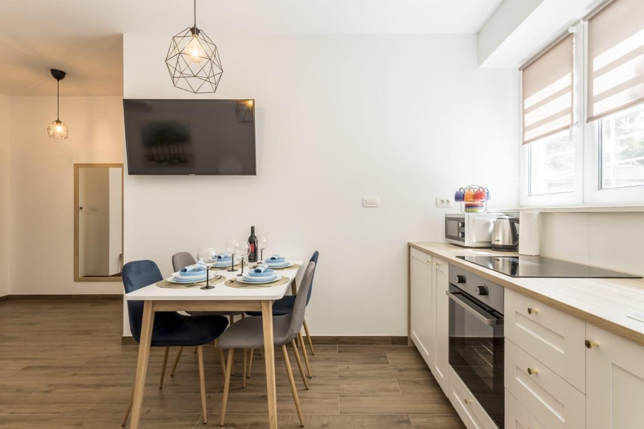 Apartment Lada