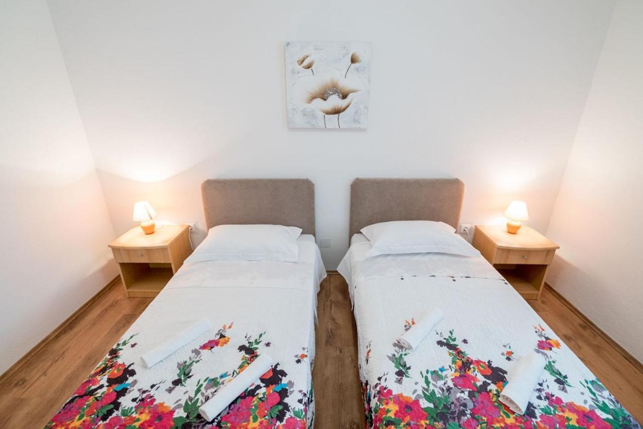 Apartment Anteo Free Parking Split