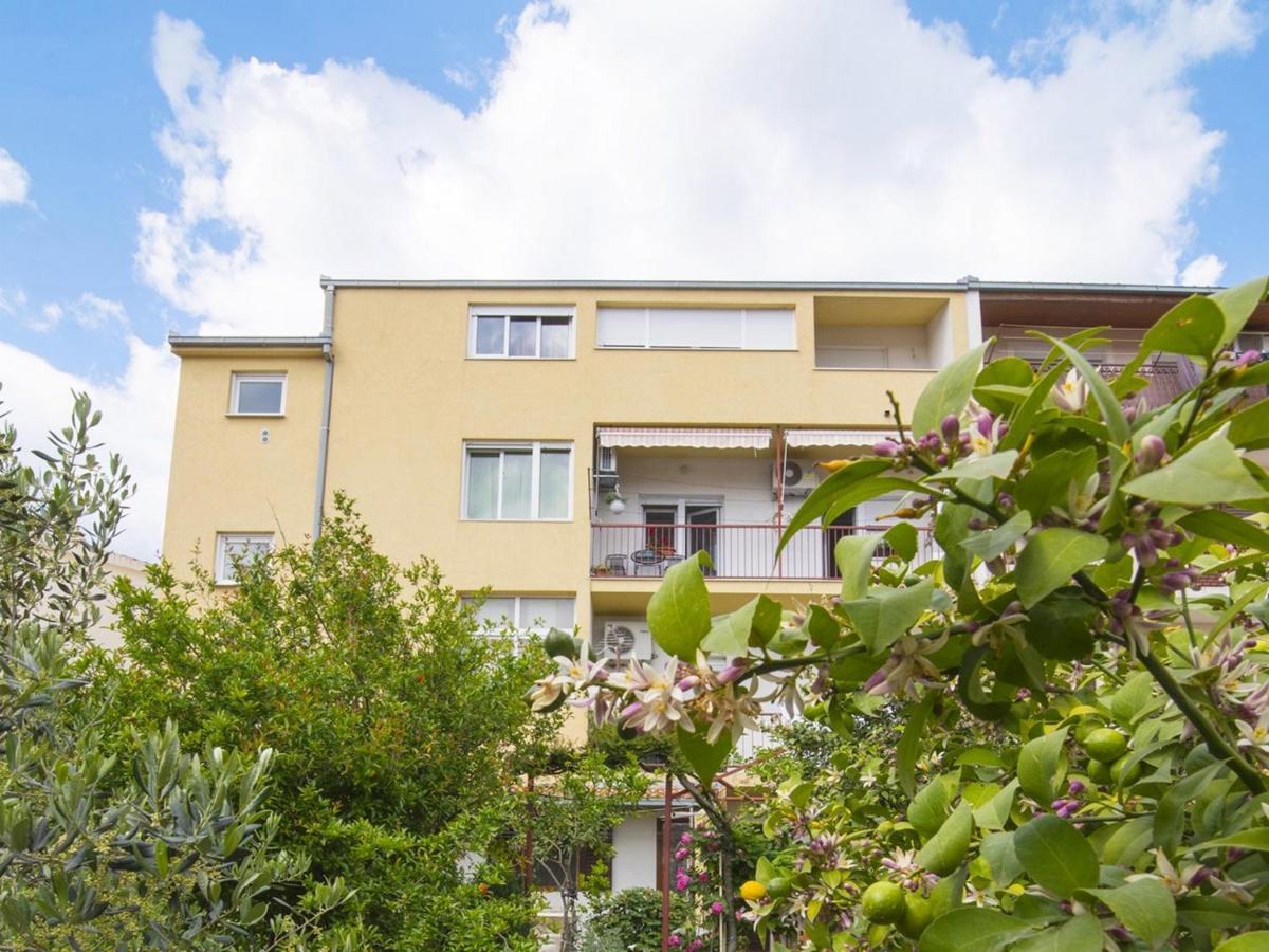 Marli Apartment