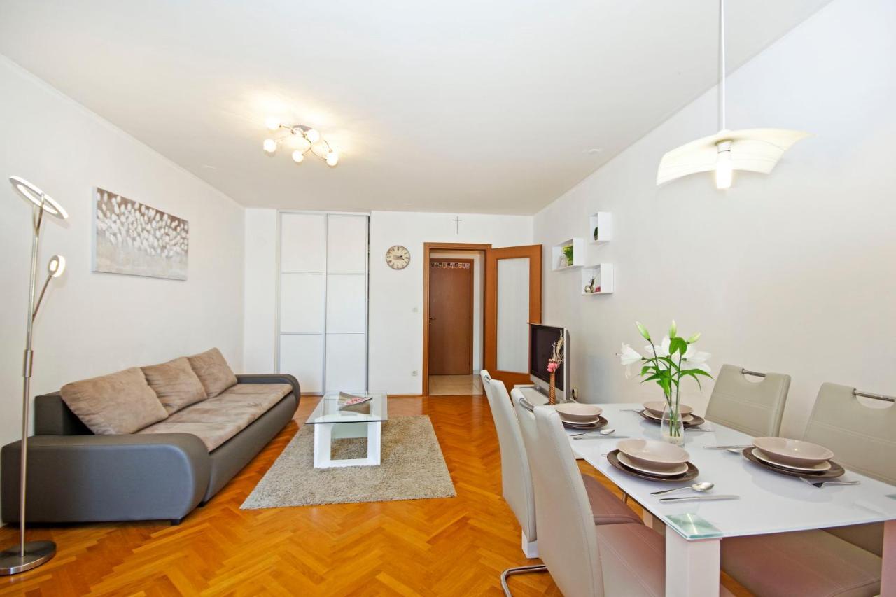Joker Apartman