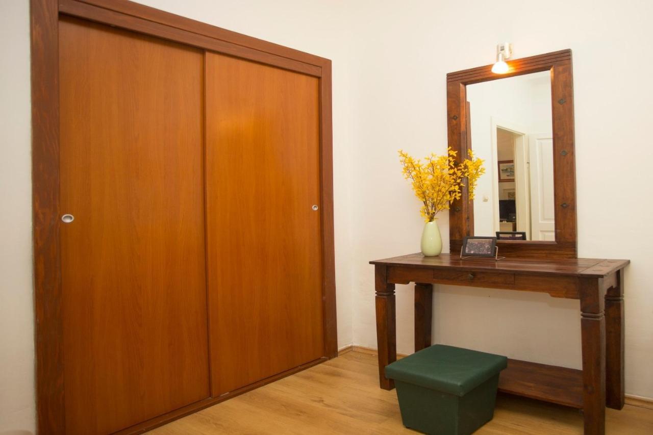 Zdrav - With Big Terrace Apartment
