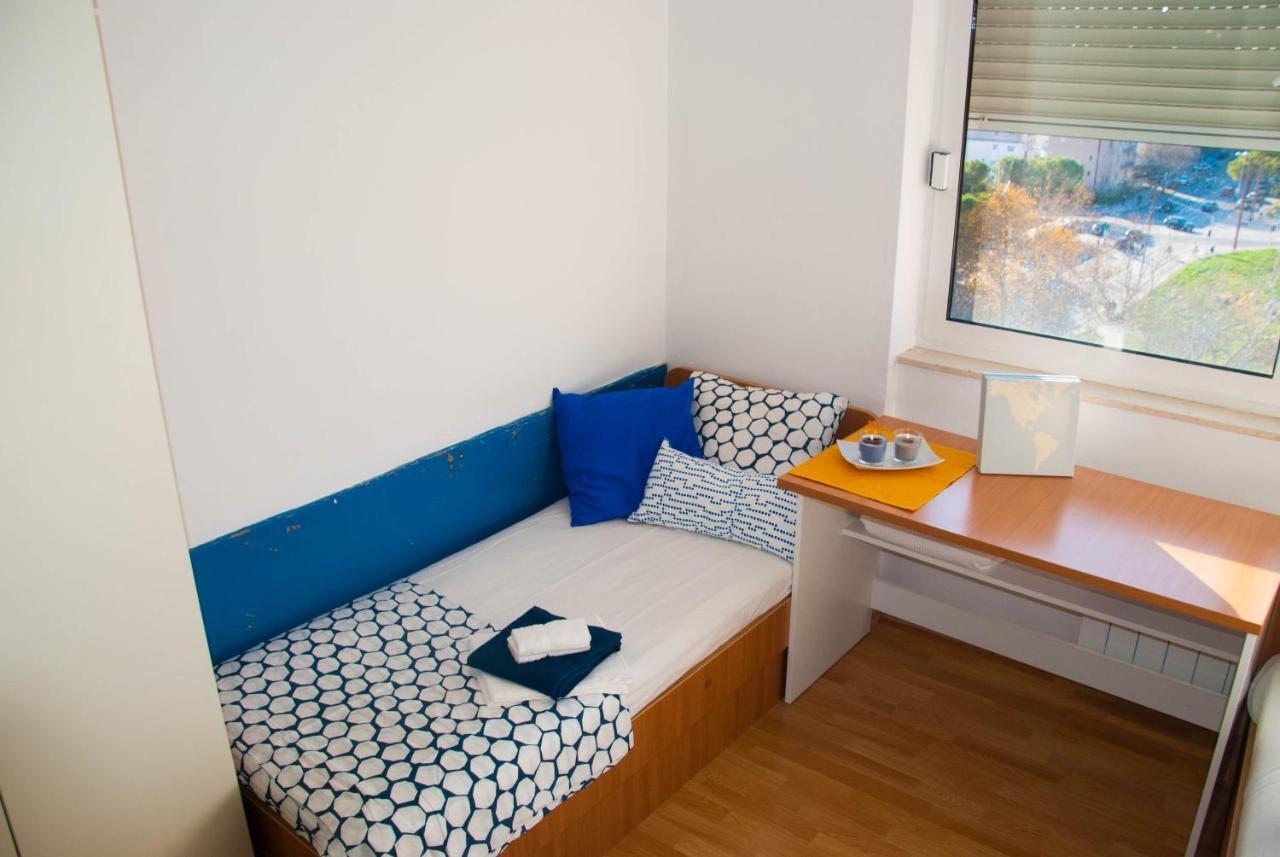 Summer Budget Hostel Split