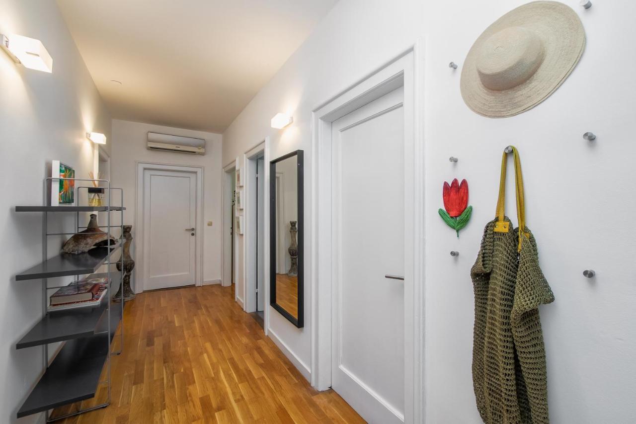 Apartman Minimalist Hidden Gem Spacious Flat In Center