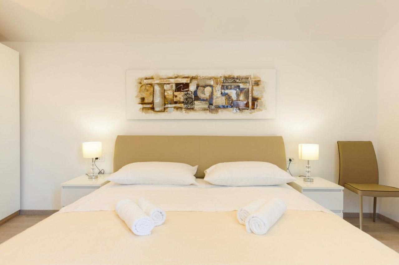 Apartamento & Libar