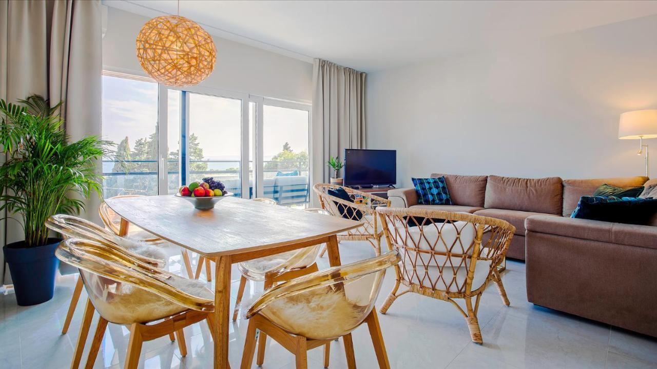 Apartment Adriatic Azur *