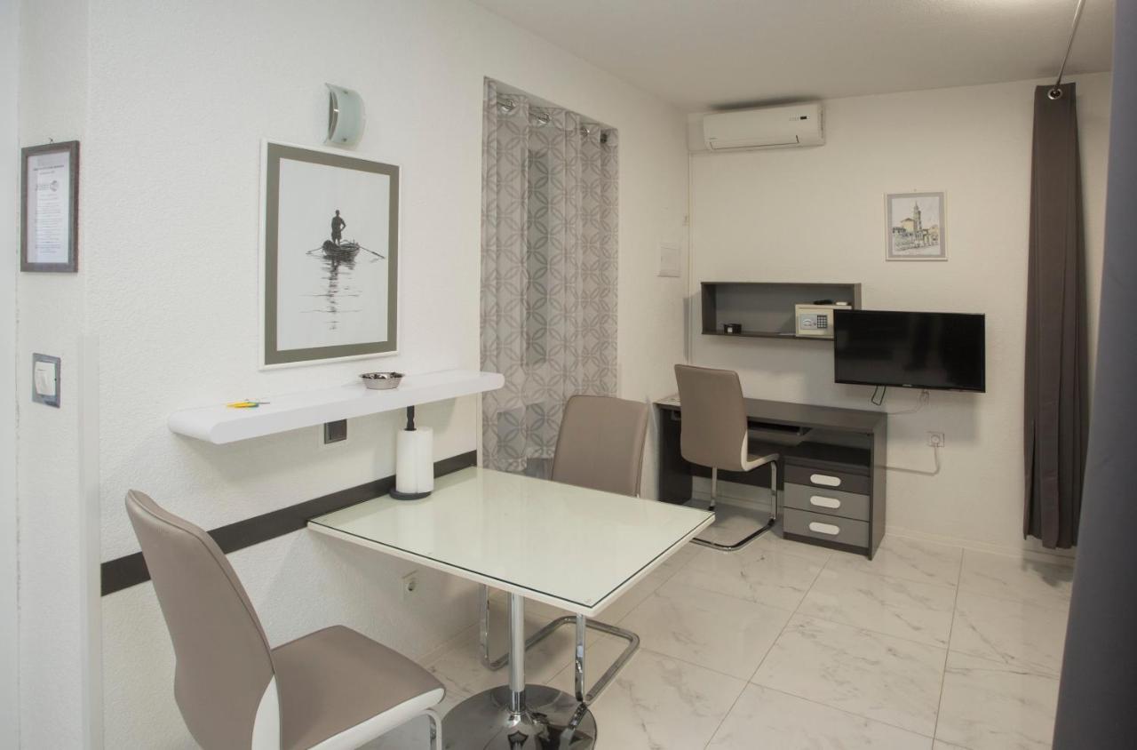 Apartment Sandy Beach Studio Apartman
