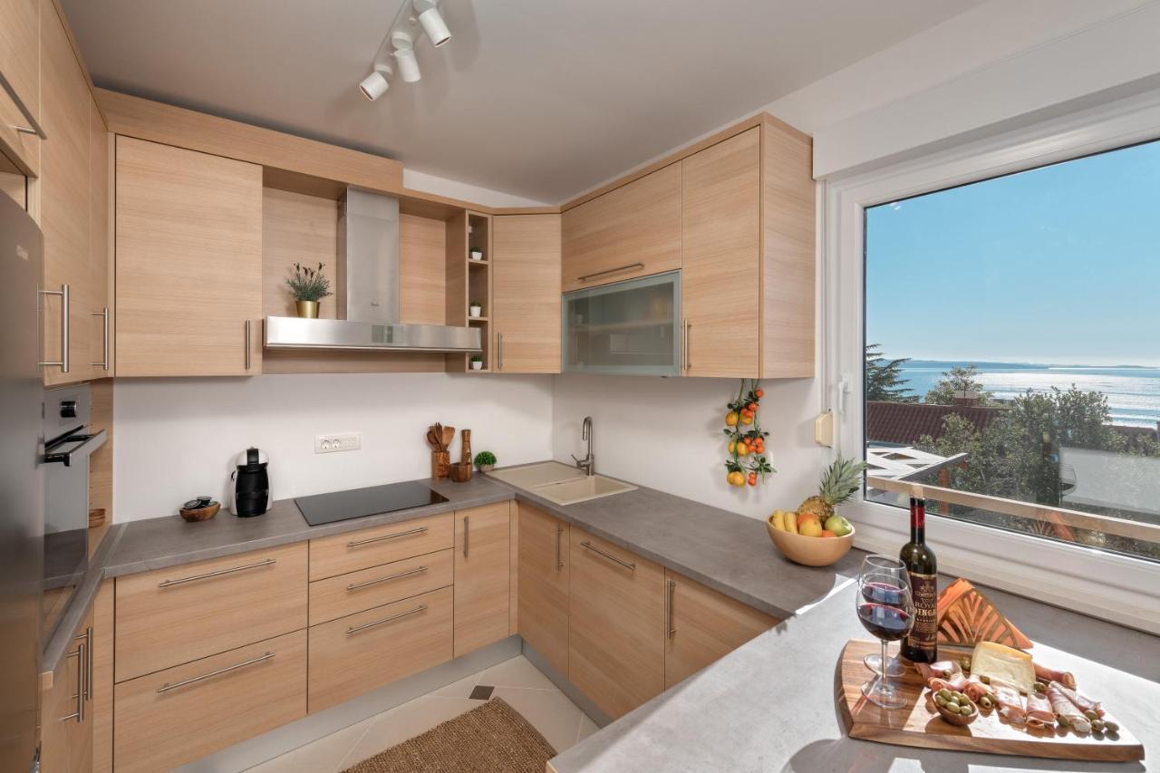 Sun Hills Apartment Split