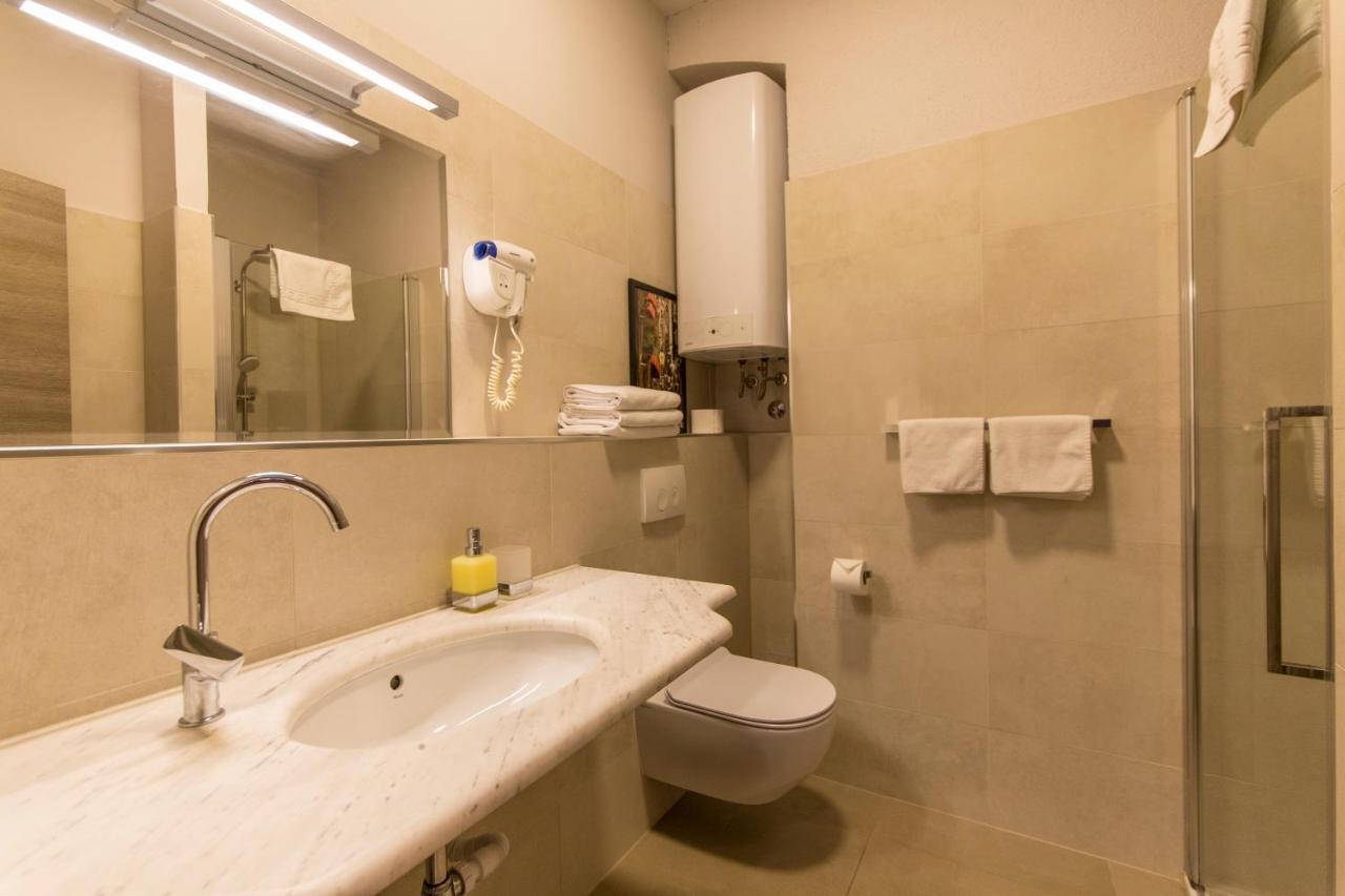 Tifani Luxury 2 Apartment