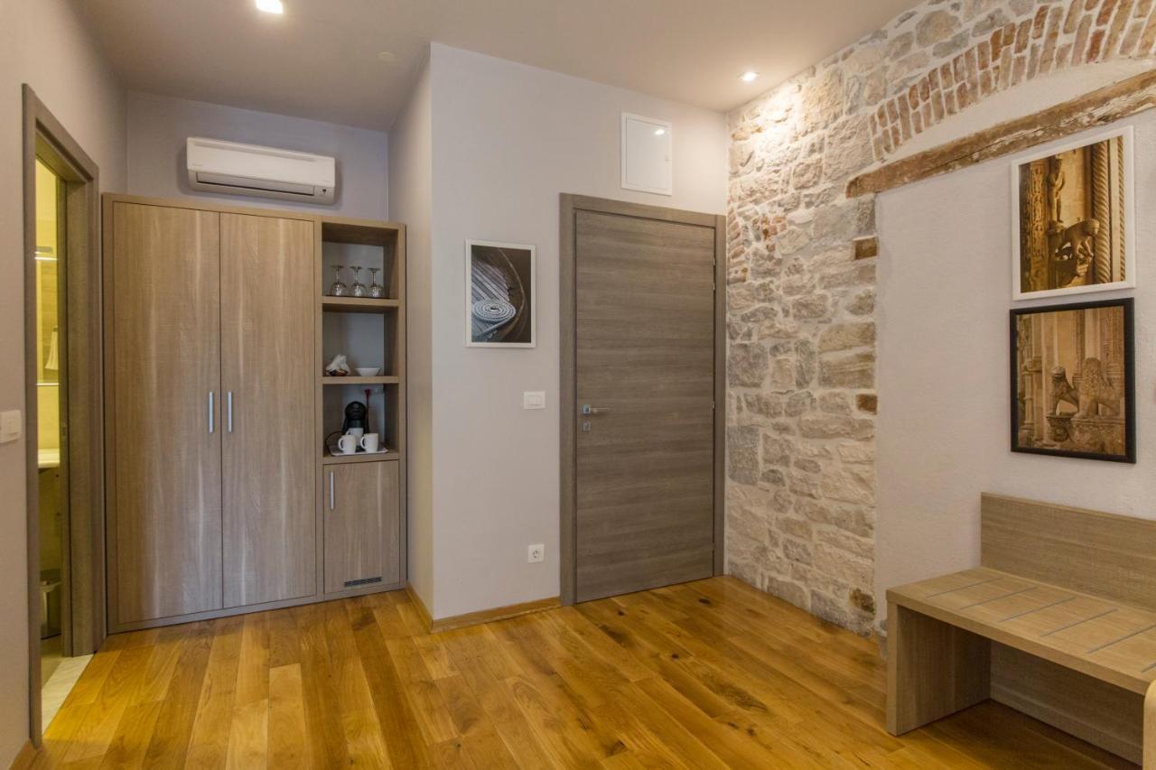 Tifani Luxury 2 Apartment