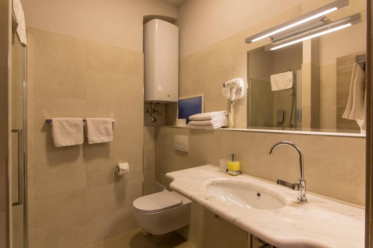 Tifani Luxury 2 * Split