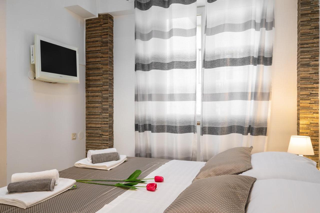 Studio La Luna Apartment Split