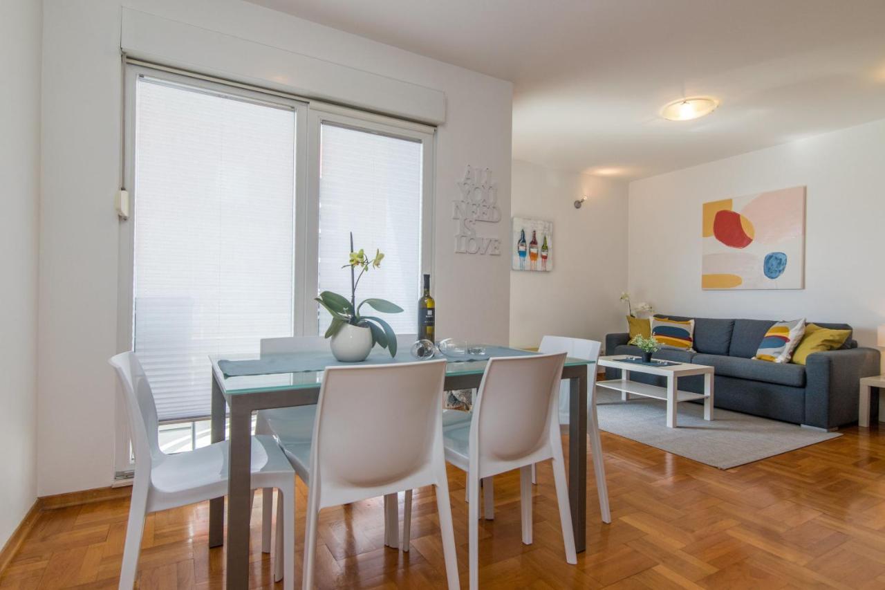 Apartment Apartment Mirela *