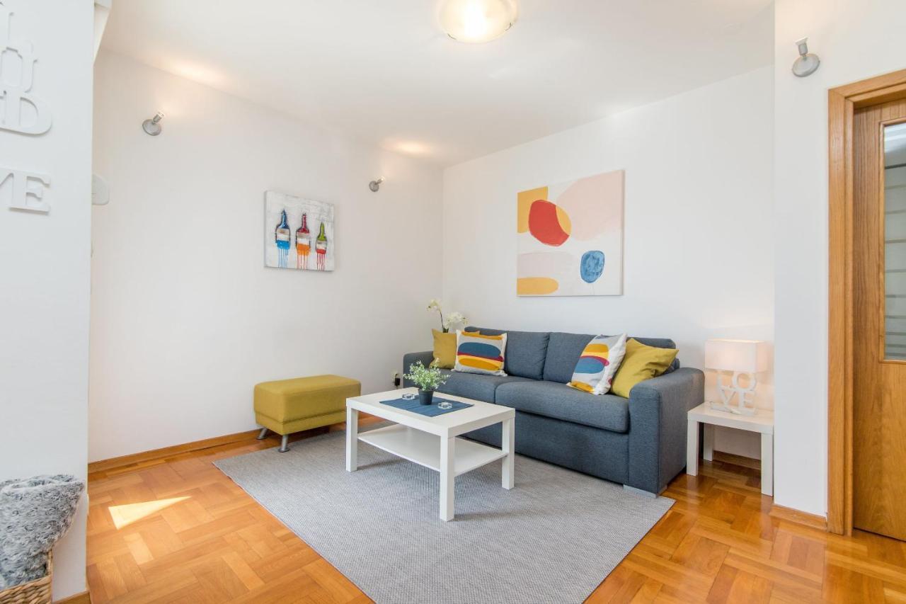 Apartment Apartment Mirela *