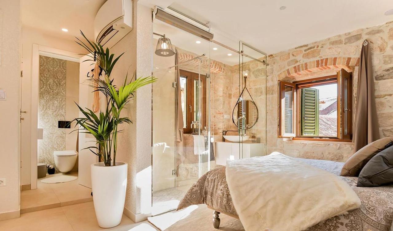 Luxury Studio Eminence In The Old Center Of On Pjaca Square