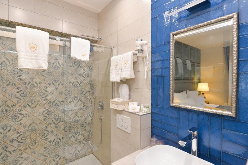 The Duke Luxury krevet i doručak 4*