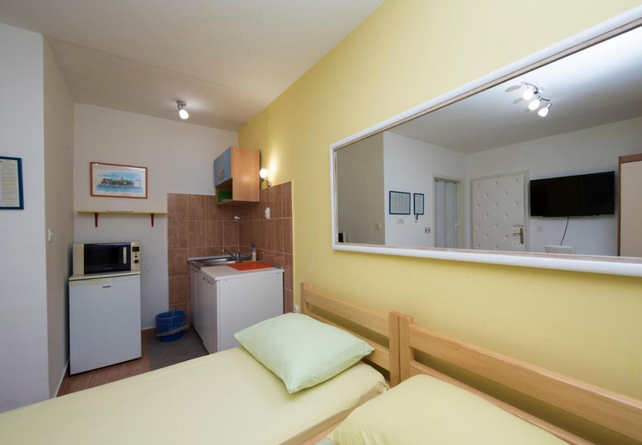 Studios Lavender Guest house 3*