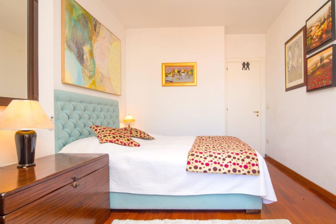 Luxury Serviced In Centre Apartamento