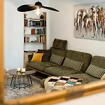 Aurelia Residence