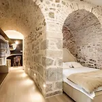 Old Town Luxury House