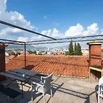 Panorama Rooms 1