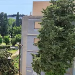 Blue Stella Luxury Apartment