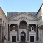 Santa Rita
