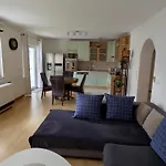 Apartment Garden Residence With Private Parking
