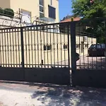 Quiet Apartment In A Private House - Close To Center, Parking, Pet Friendly