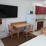 Meje Apartments
