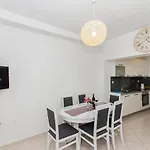 Apartment Matea