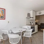 Sunny City Apartment