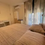 Luxe 4Br Apartment Split