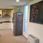 Great Apartment For 5