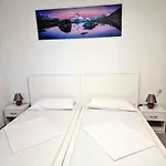 Split Apartment
