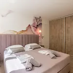 Diamond Luxury Rooms