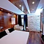 Jupiter Luxury Hotel
