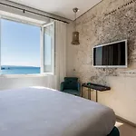 Seaview Luxury Retreat