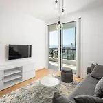 Sisqo Luxury Apartment