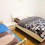 Spring Rooms Split