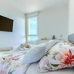 Sea Smile Apartment With Garage Parking