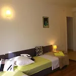 Studio Apartments Buki