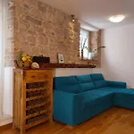 Apartment Lucy Lu