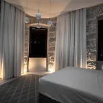 Architect\'S Seafront Flat